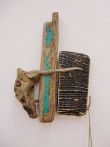 wir 3 - wildholzskulptur
