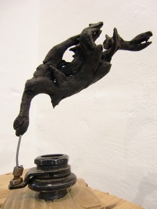 nichts kommt als nächstes - wildholzskulptur