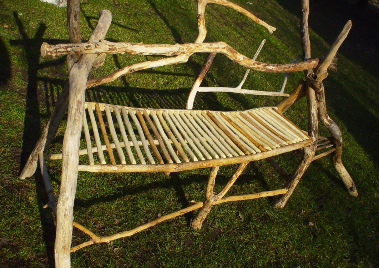 schilf - bank aus wildholz
